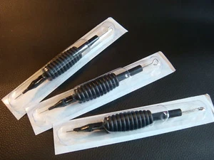 10 Tattoo GRIFFE + Nadel - SCHWARZ 15RL - Round Liner Steril - INKgrafiX® DE NEU - Picture 1 of 2