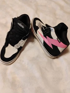 Punkrose hohe Sneakers Damenschuhe Größe 10 schwarz weiß pink Blitzschlag - Bild 1 von 8
