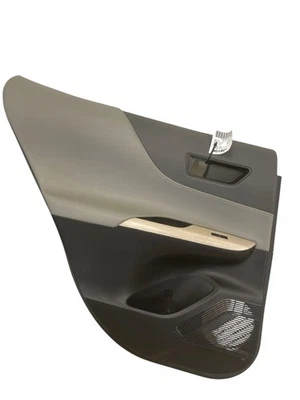 2021-2022 TOYOTA VENZA 2.5L AWD LH REAR LEFT INNER DOOR TRIM PANEL OEM — 第 1/4 张图片