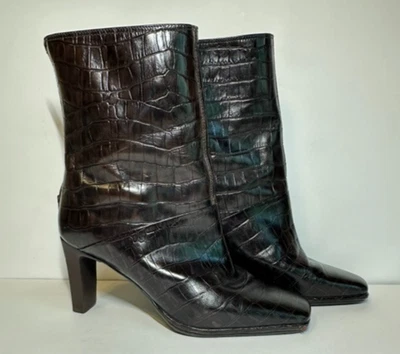 Markon Dorian Crocodile embossed leather upper zip back short boot 7.5"W Brazil - Image 1 of 4