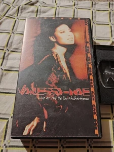 Vanessa-Mae - Live at the Berlin Philharmonic OOP VHS RARE OUT OF PRINT GOOD - Picture 1 of 4