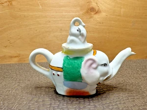 Porcelain Single Serving Elephant Tea Pot, made in China with Red Marking - Picture 1 of 8