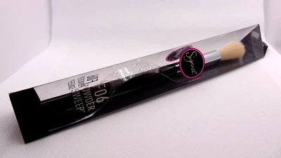 SIGMA F06 Powder Sweep Face Brush NIB - Image 1 of 2