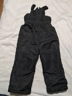 Calça de neve preta unissex infantil Healthtex tamanho 5T inverno neve clima frio - Imagem 1 de 4