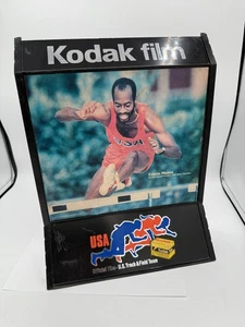 Expositor de mostrador de tienda de cámara KODAK FILM - Edwin Moses 400 metros obstáculos - Imagen 1 de 9