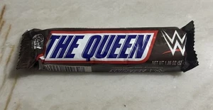 WWE Snickers Candy Bar The Queen Charlotte Flair - Bild 1 von 5