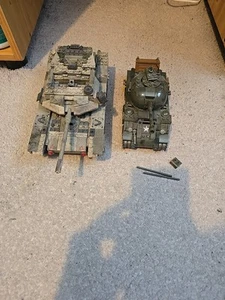 Mega Blocks Call Of Duty Tanks - Picture 1 of 14