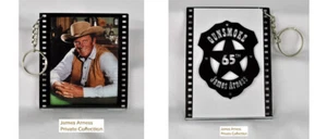 James Arness Marshal Dillon Official Gunsmoke 65th Anniversary Photo Key Chain #3 - Bild 1 von 3