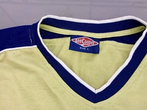 Lee Cooper V neck t-shirt size L Primrose Green - Picture 1 of 6