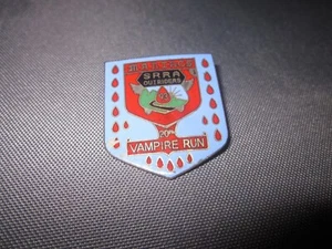 Vintage 1993 MANIACS 20th VAMPIRE RUN SRRA OUTRIDERS Sierra Road motorcycle PIN - Picture 1 of 6