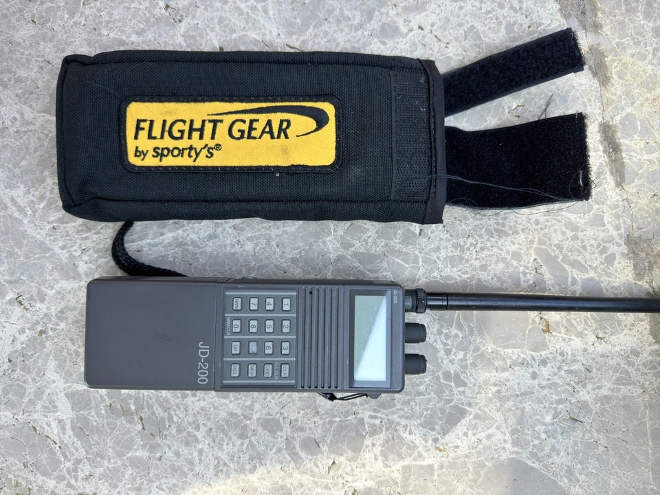 航空 VHF 手持收音机,Sportys JD 200 — 第 1/1 张图片