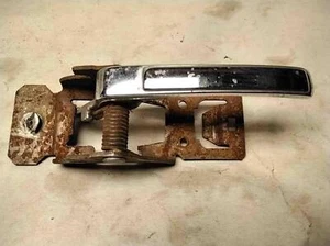 1987 BUICK SKYLARK Inside Door Handle - Picture 1 of 3