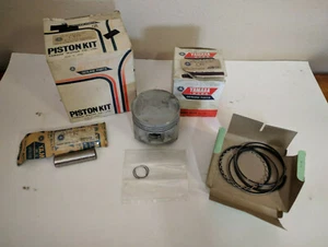 NOS 1976-1977 Yamaha XS360 Piston Kit 1L9-11630-10 (YA-P1) - Picture 1 of 4