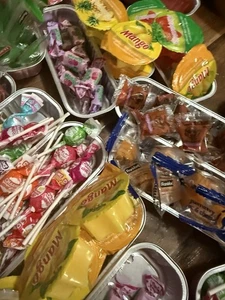 Random Exotic Candy Pack - Picture 1 of 3