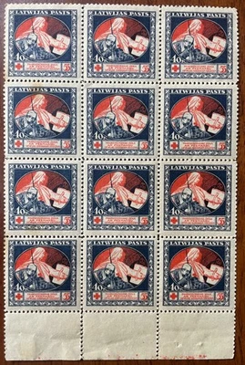 1920 LATVIAN RED CROSS BLOCK OF FUND RAISING STAMPS PRINTED ON BACK OF BANKNOTE - Image 1 of 2