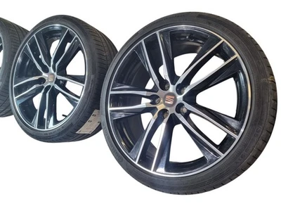 Original 19 Zoll Seat Leon 5F ST FR Cupra 5F0601025AC Alufelgen 19" Sommerreifen - Bild 1 von 4