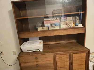 Mazor Mid Century Cane And Walnut Sideboard Credenza With Hutch - Изображение 1 из 2