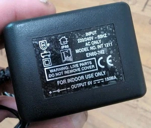 INT 1211 EN60-742 AC Power Adapter 6V 150mA UK - Picture 1 of 3