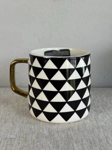 Thyme &Table Coffee Mug Black & White Geometric Triangle Pattern w/Gold Handle - Picture 1 of 8