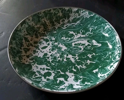 Plato/tazón The Golden Rabbit verde remolino esmalte 10" Foto 1 de 4