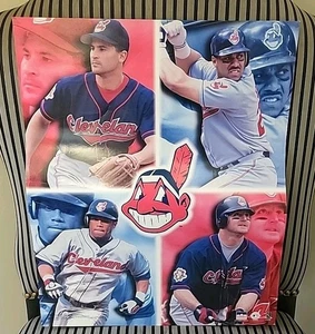 Vintage 2001 Starline Cleveland Indians MLB Poster ~ Omar Vizquel ~ 16" x 20" - Picture 1 of 5