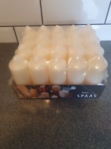 Spaas Tray of 20 Unscented Pillar Candles 40/110 mm, 13 Hours, Ivory 