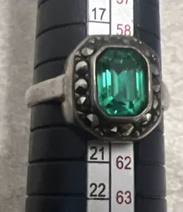Giorgio Armani ARMANI Sterling Silver Marcasite Green Stone Ring Size 9 - Picture 1 of 4