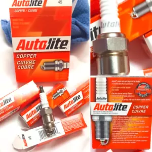 PACK DE 4 BUJÍAS AUTOLITE 45 NÚCLEO COBRE - Imagen 1 de 8