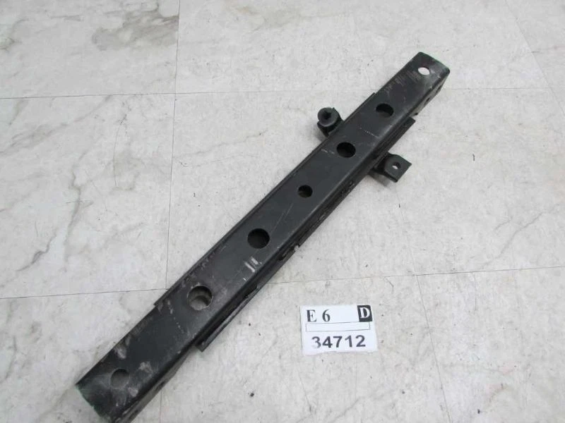 2001 Isuzu Rodeo 3.2L 4 cilindros suporte de motor dianteiro suporte de montagem fabricante de equipamento original - Imagem 1 de 4