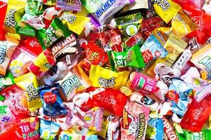 Assorted Candy Bag | 60 pcs | Japanese Korean Chinese Candy | Asian Candy Mix - Picture 1 of 7