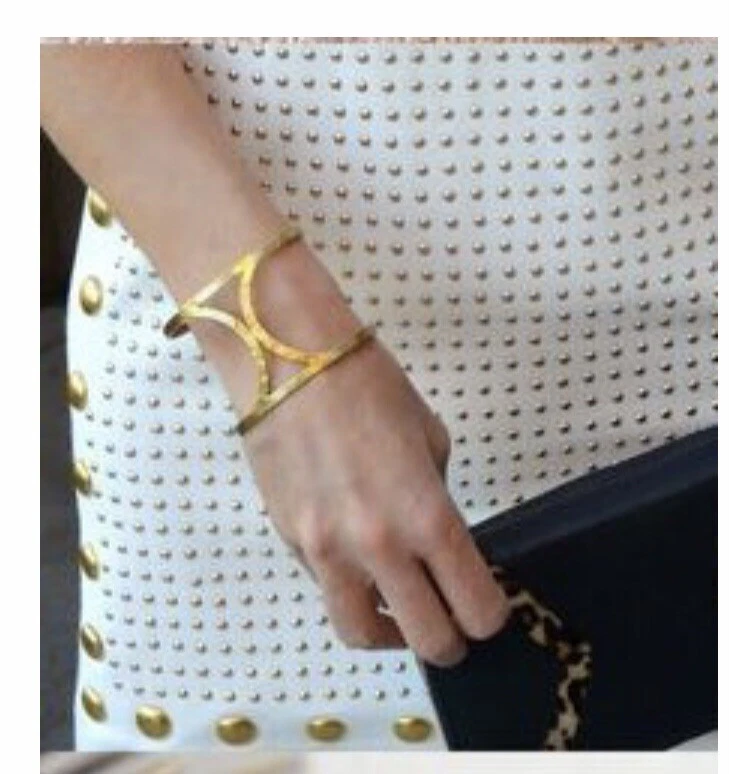 Puño Silpada en bucle KRB0080 se ajusta como un guante cómodo costaba $69 Foto 1 de 3