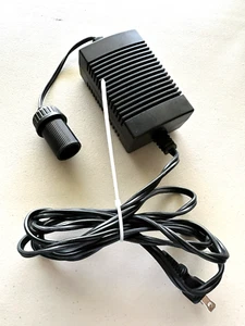 Koolatron Power Adapter C16 110/120V AC to 12V DC Multi-Purpose - Picture 1 of 5