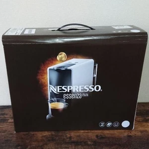 Nespresso Espresso Machine Espresso Maker Essenza Mini C30WH Pure White New - Picture 1 of 8