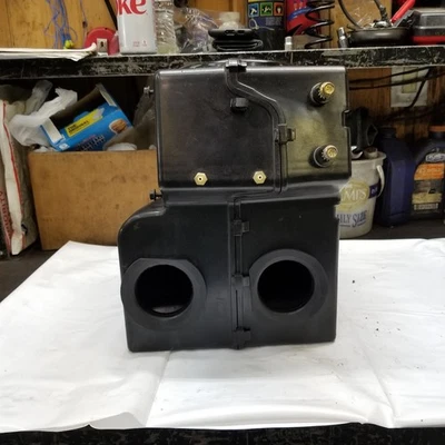 2003-2004 Polaris Pro X X2 XR 700 800 air box  1253511 - Image 1 of 4