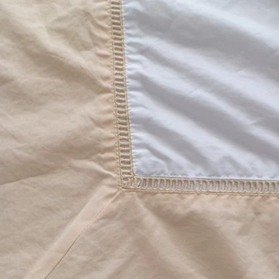 Pottery Barn Hemstitch Banded Duvet Cover & Flat Sheet King Butter Yellow/White - Image 1 of 4