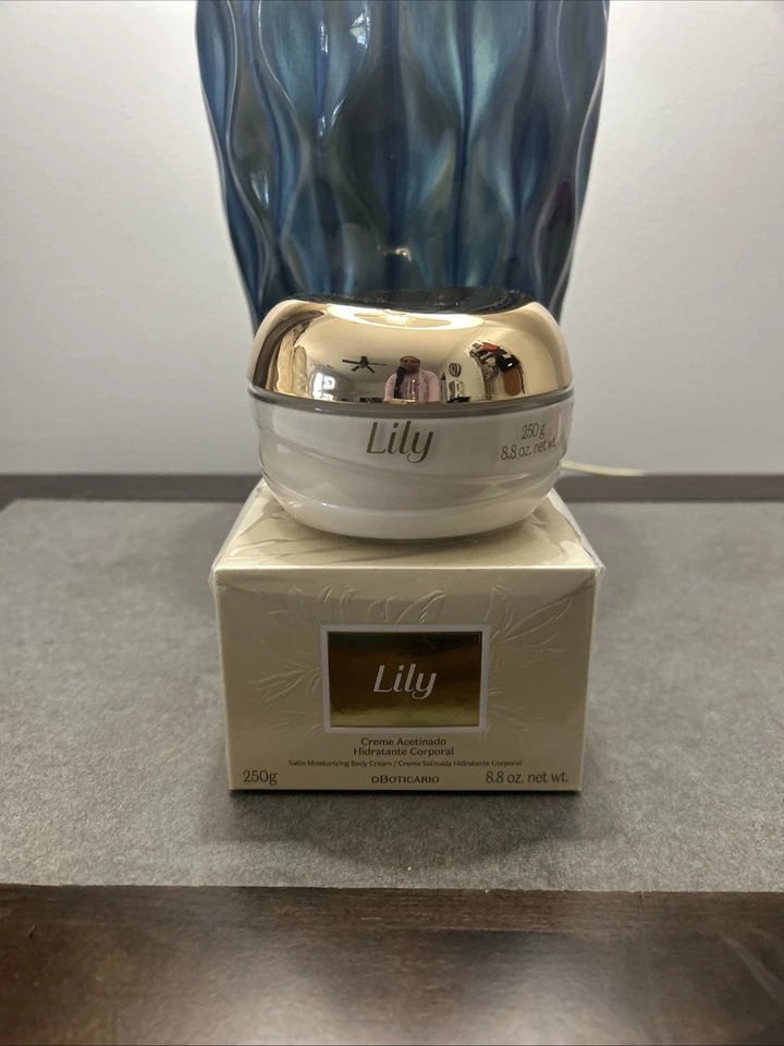 百合缎保湿身体霜 — 第 1/1 张图片