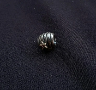 Authentische Pandora Muschel mit Seestern Anhänger 790249, 14K und 925 Silber - Bild 1 von 3
