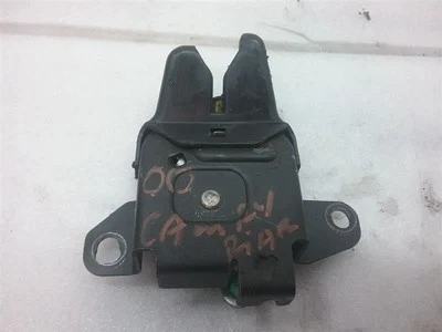 Actuador de cierre de tapa Toyota Camry 2000 A-28-1P Foto 1 de 4