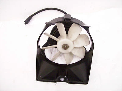 HONDA VF750 F VF700 F INTERCEPTOR COOLING FAN ASSM & SHROUD 19030-MB2-003 * - Image 1 of 2