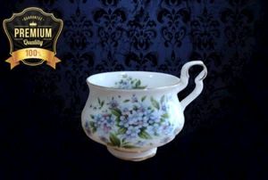 Taza de té Royal Albert Coleridge serie soneto Inglaterra flores púrpuras - Imagen 1 de 4