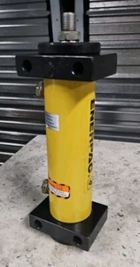 RD43 Enerpac 4-ton Capacity 3.13" Stroke Double Acting GP Hydraulic Cylinder NEW - Picture 1 of 3