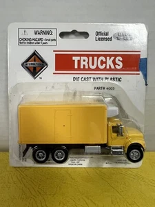 Boley Yellow INTERNATIONAL Refrigerated Box Truck 1/87 Scale HO - Picture 1 of 6