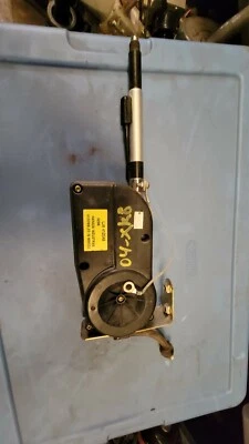 Antena Jaguar XK8 2003 2004 2005 2006 LJA4120AB Foto 1 de 3