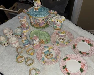 Vintage Mercuries Bunnie In The Garden Child’s Tea Set - Picture 1 of 6