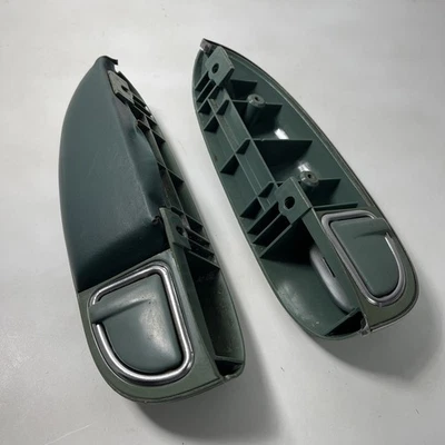 Chevrolet 210 1951-56 reposabrazos trasero verde con ceniceros piezas h3 Foto 1 de 4