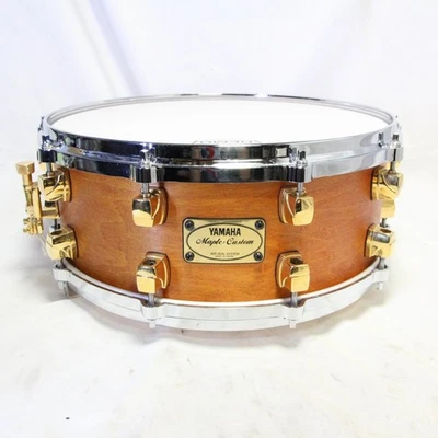 YAMAHA MSD0105 Yamaha Maple Custom Late Model 14x5.5" Snare Drum - Image 1 of 4