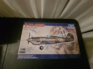 Trumpeter Model 1/48 H-81A-2(AVG) SW (New) - Picture 1 of 3