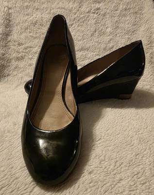 Tory Burch Heels Womens 7M Wedge Pumps Casual Black Patent Leather Slip On - Image 1 of 4