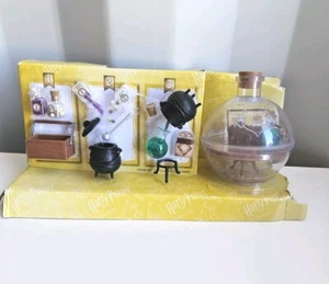 Miniverse Make It Mini POTIONS Harry Potter Display Pieces ONLY - Picture 1 of 2