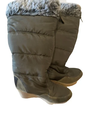 JUICY COUTURE Botas de Nieve Hasta la Rodilla Plataforma Cuña Piel Sintética Forradas Cremallera Verde Talla 6 Foto 1 de 4